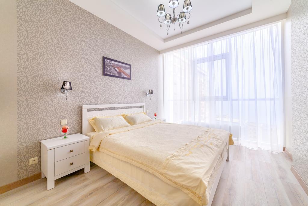 Apartment Pearl Of Arcadia Odesa Exterior photo